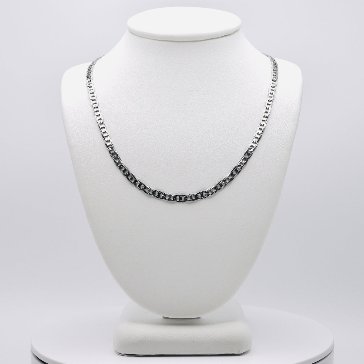 Rhodium Plated Stainless Steel 3 MM Diamond Cut Valentino Link Chain Necklace - 18"